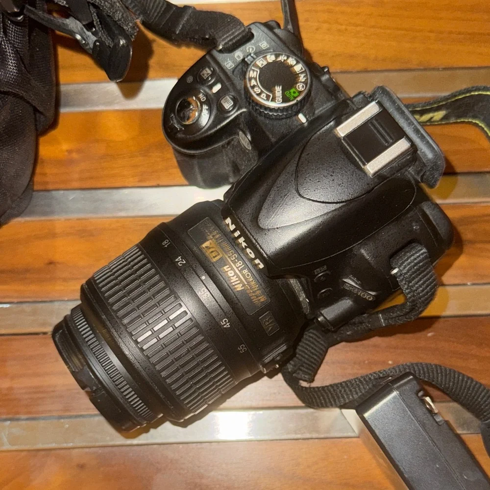 Nikon D3100 DSLR Camera in Black